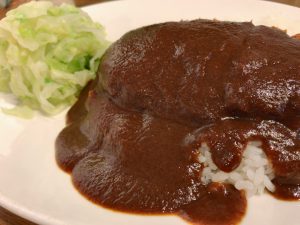 JR加古川駅南側徒歩すぐのかつめしいろはーずさんのかつめしは丁寧だ