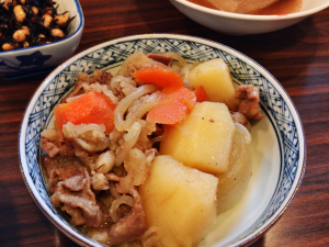 串かつの店 官九郎のランチ定食の日替わりチョイスの肉じゃが